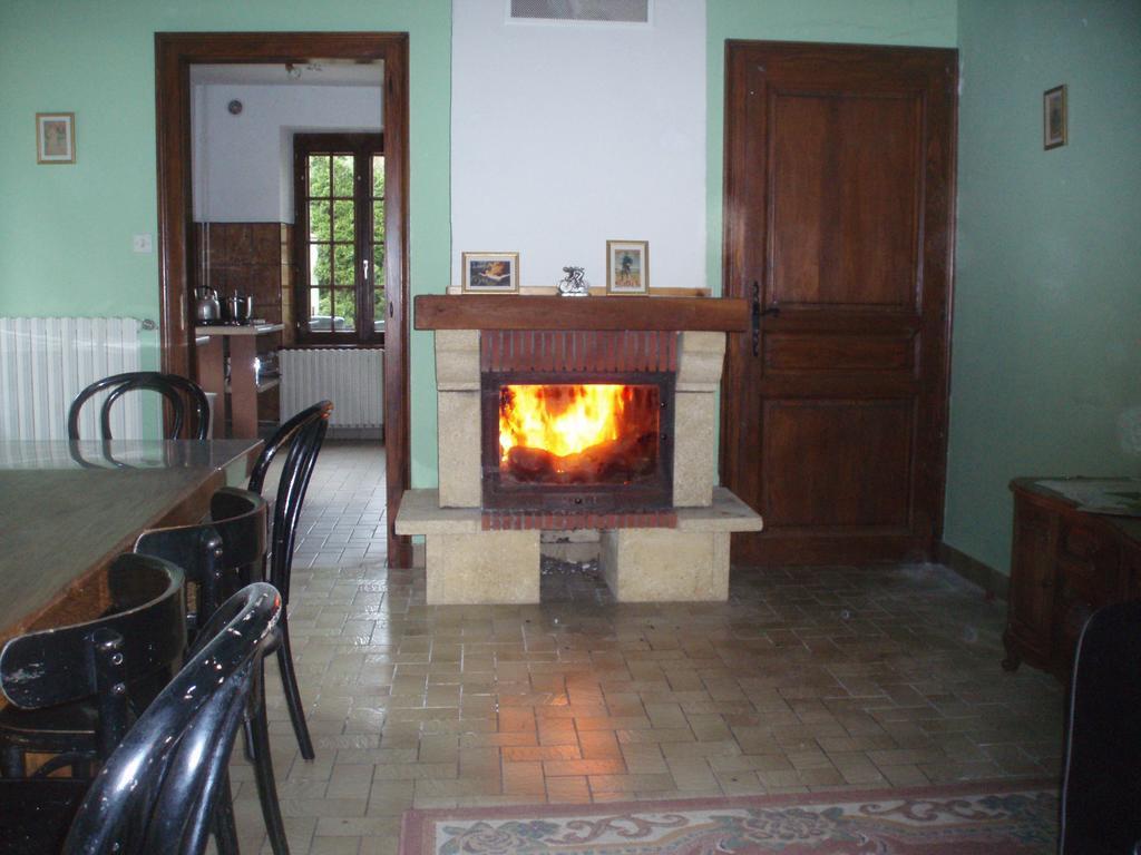 Auberge De La Haute Fourche Corravillers Δωμάτιο φωτογραφία